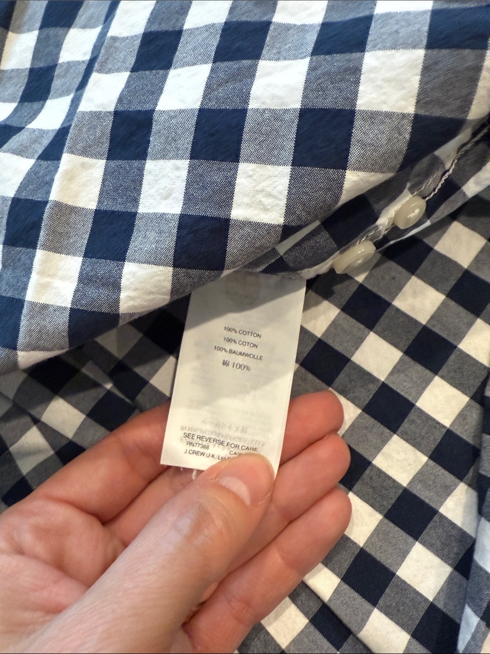 J. Crew Men’s Navy and White Gingham Short sleeve Button-Down Shirt small - Picture 4 of 4